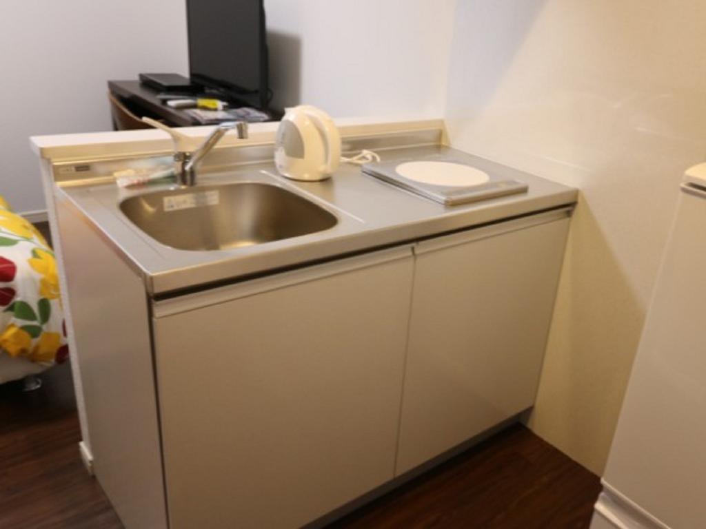 Mr. Kinjo In Makishi Aparthotel Naha Room photo