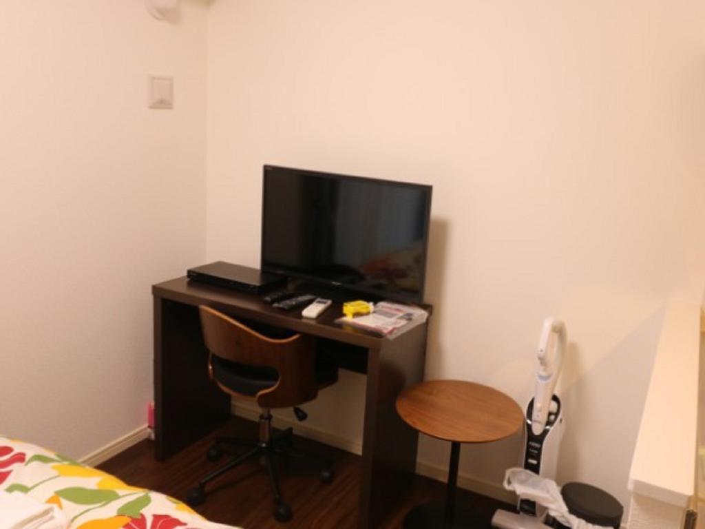 Mr. Kinjo In Makishi Aparthotel Naha Room photo